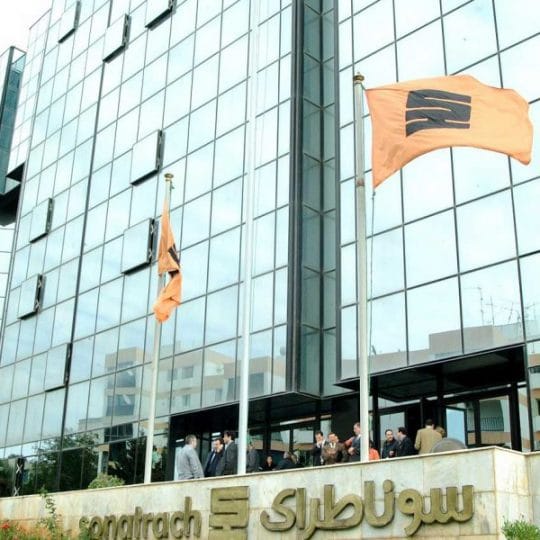 Algérie – Sonatrach table sur des exportations gazières de 56 milliards m3 en 2017