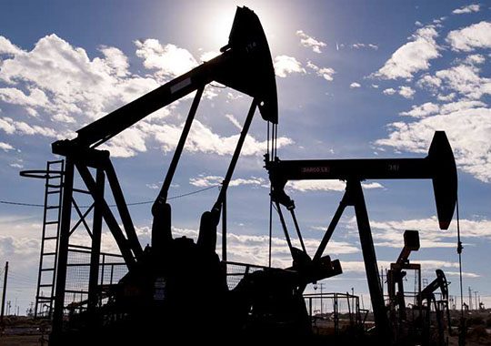 Pétrole : le Brent dépasse les 64 dollars, soutenu par une vague de froid aux États-Unis