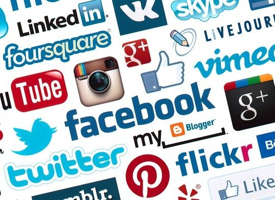 Réseaux Sociaux : Les utilisateurs modifient leurs comportements mais restent connectés