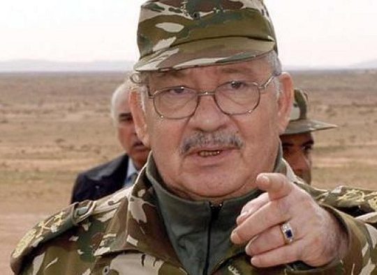 Gaïd Salah ordonne aux chefs des régions militaires de sécuriser les présidentielles