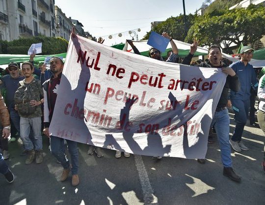 Bouteflika 5 : trois scénarios tranquilles pour perdre