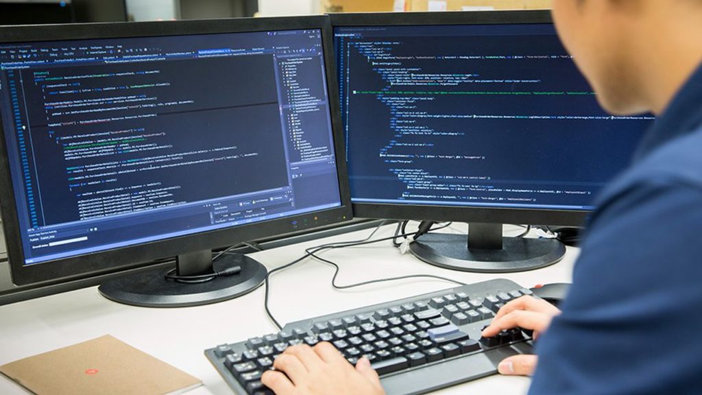 Lancement du premier système algérien d&rsquo;exploitation informatique